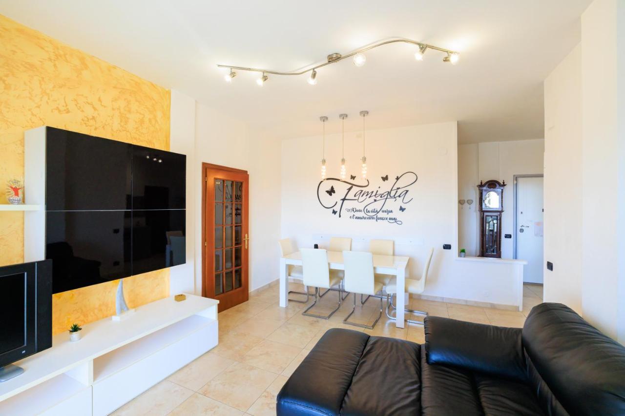 Ferienwohnung L' Essenziale Livorno Exterior foto